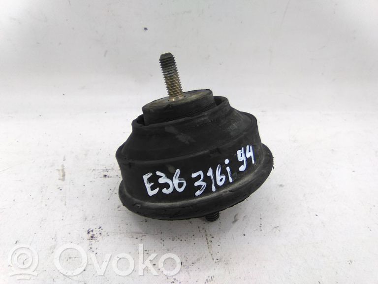BMW 3 E36 Engine mount bracket 