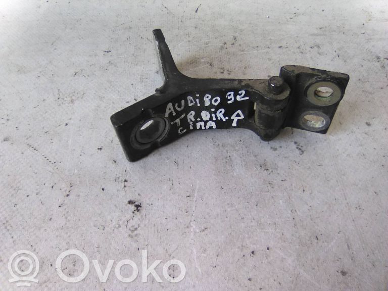 Loading door upper hinge   893831401