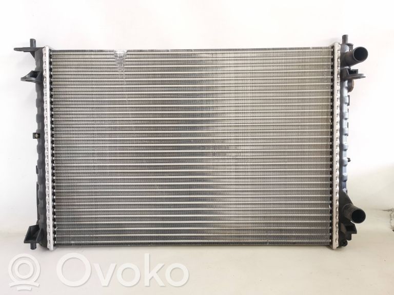 Renault Laguna I Coolant radiator 