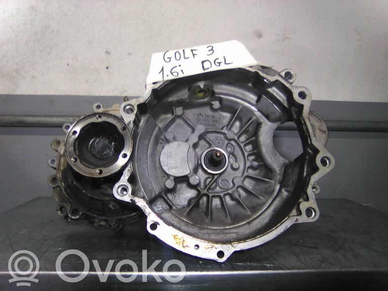 Volkswagen Golf III Manual 5 speed gearbox 