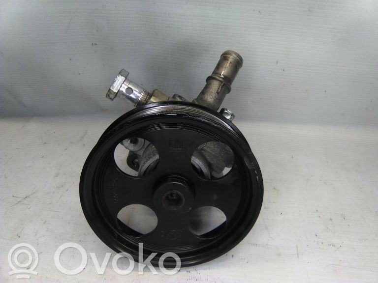 Ohjaustehostimen pumppu   13309336