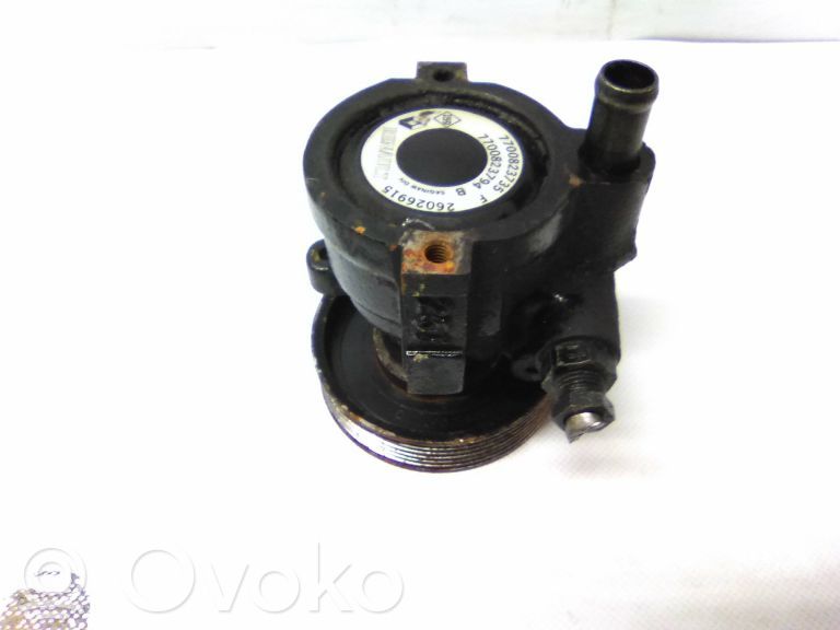 Ohjaustehostimen pumppu   7700823794