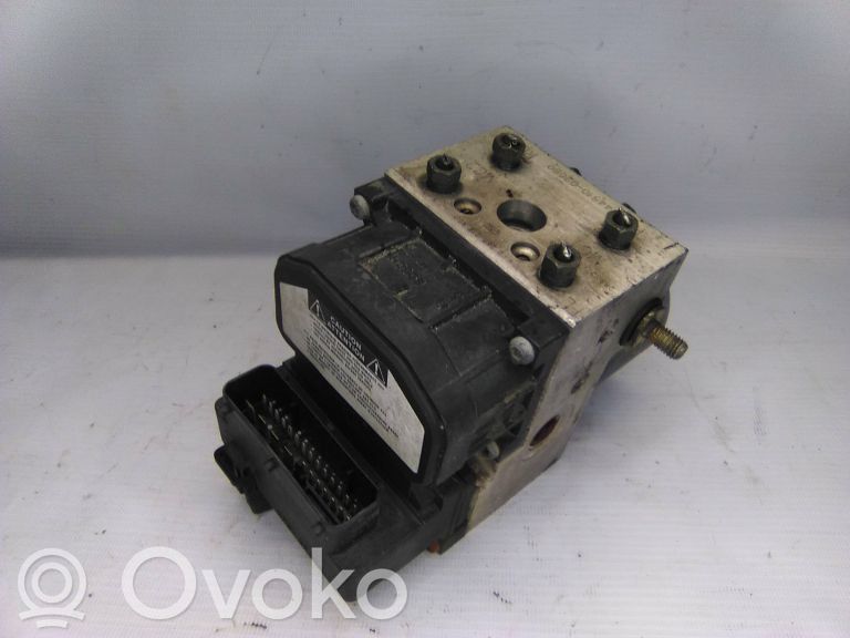 Toyota Corolla E120 E130 ABS-pumppu 