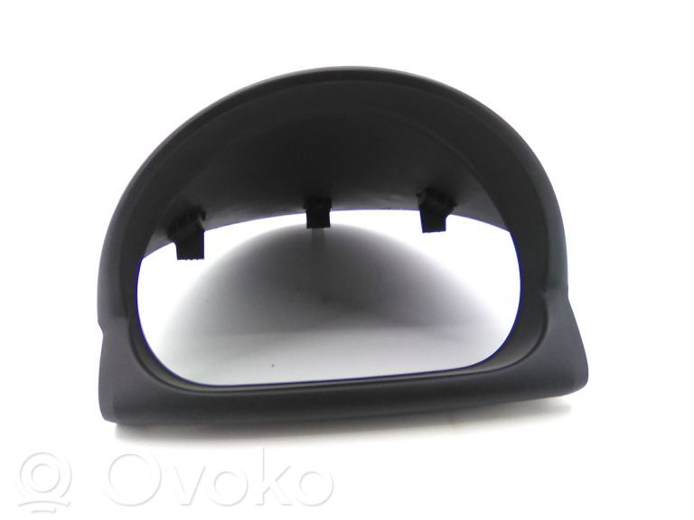 Mazda 2 Moldura del panel 