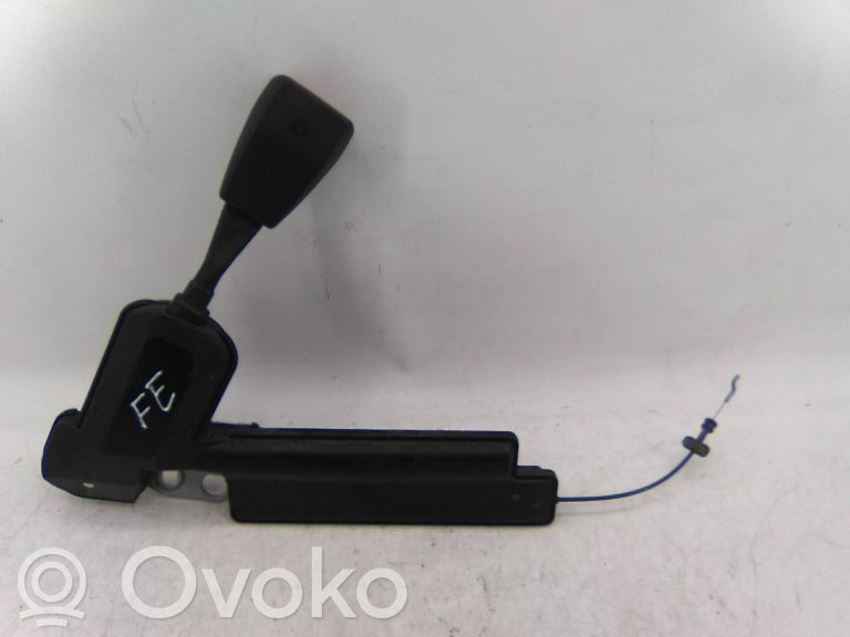 Etuistuimen turvavyö   8164931T