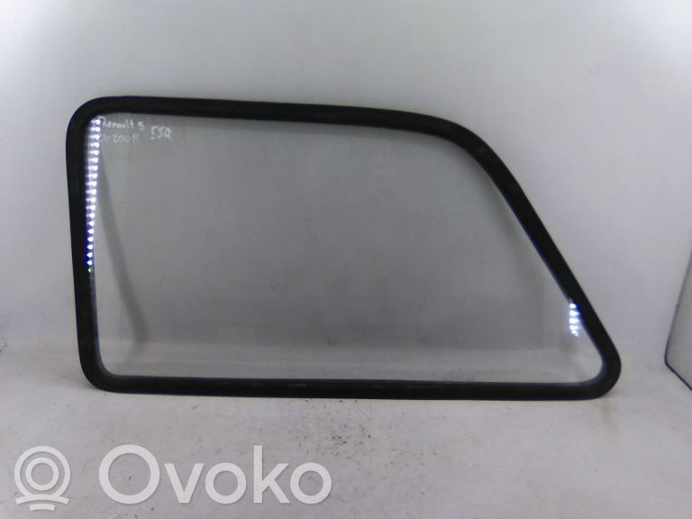 Front triangle window/glass   NAOVISIVEL