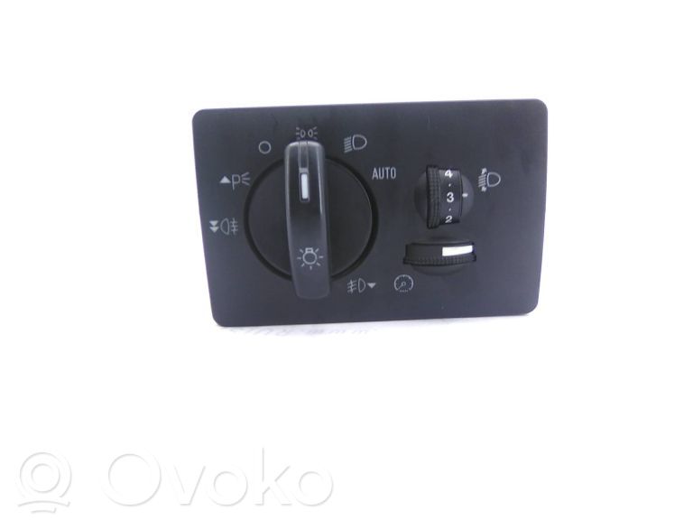 Ford Focus Alte comutatoare/butoane 
