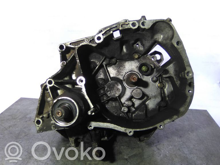 Renault Clio I Manualna 5-biegowa skrzynia biegów 