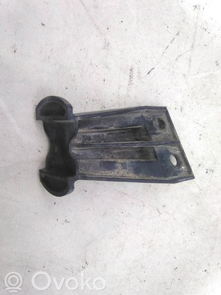 Galinis laikiklis bamperio   8146095