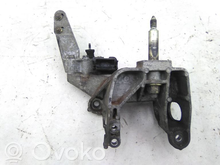Gearbox mount   7700817592