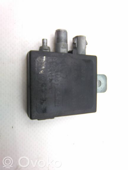 BMW 3 E36 Antenos stiprintuvas 