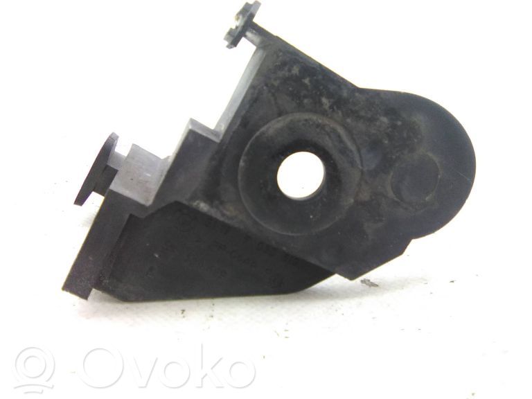 Etupuskurin kannake   7030619