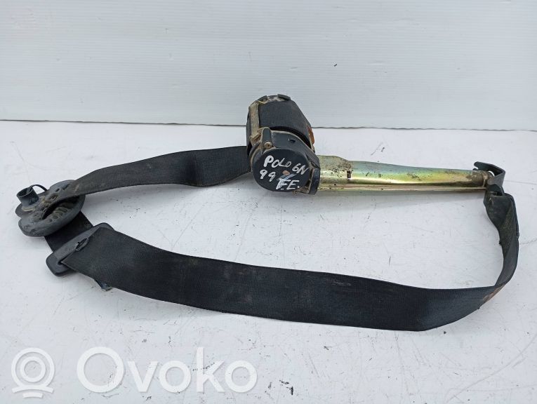Volkswagen Polo III 6N 6N2 6NF Pas bezpieczeństwa fotela przedniego 