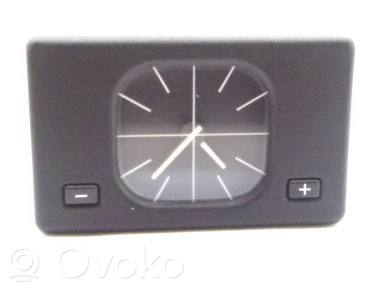 Clock   1374282