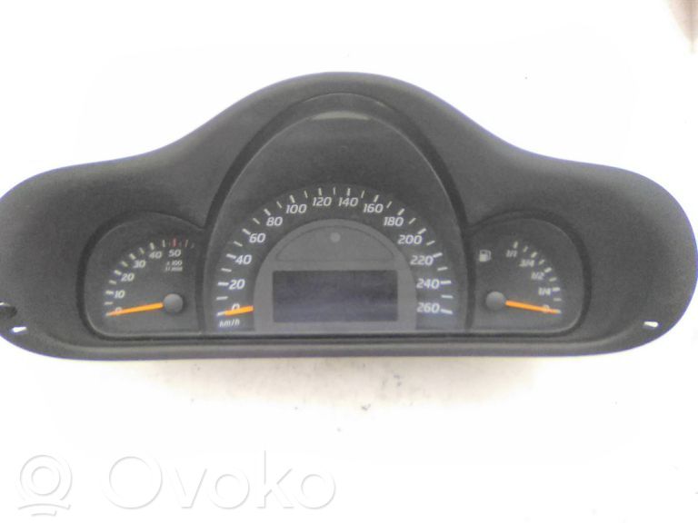 Mercedes-Benz C W203 Nopeusmittari (mittaristo)