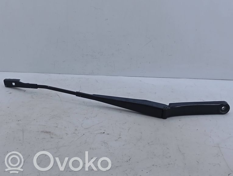 Volkswagen Jetta VI Braccio della spazzola tergicristallo anteriore 