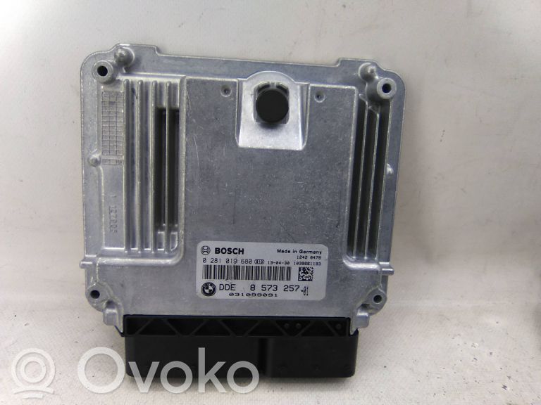 Unidad de control/módulo del motor   8573257