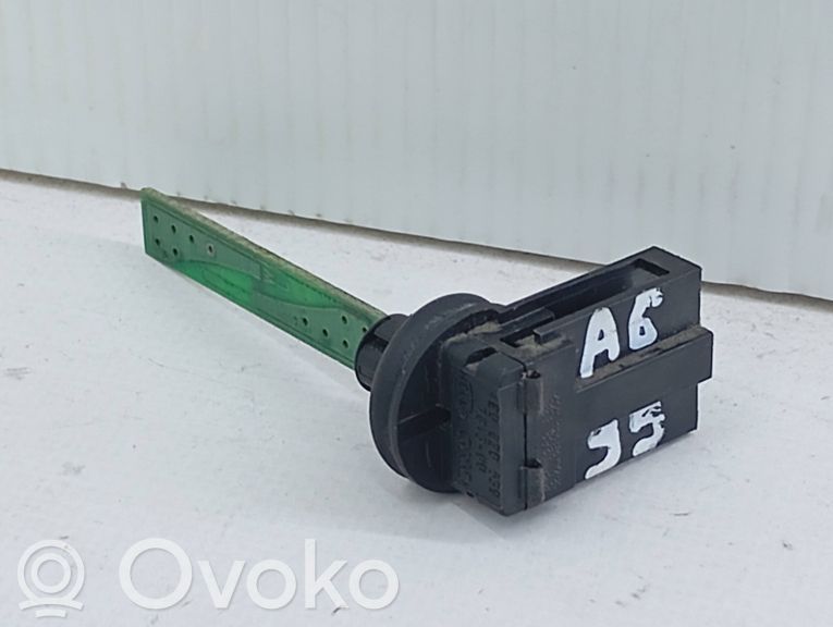 Audi A6 S6 C5 4B Außentemperatur Sensor Fühler Geber 