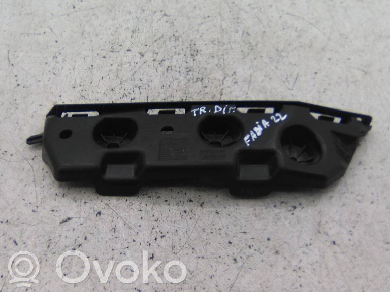 Skoda Fabia Mk4 (6VA) Staffa di rinforzo montaggio del paraurti posteriore 