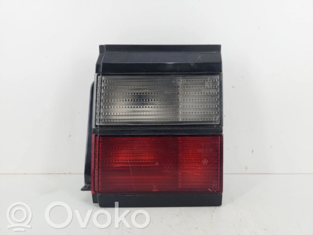 Volkswagen PASSAT B3 Takaluukun takavalot 