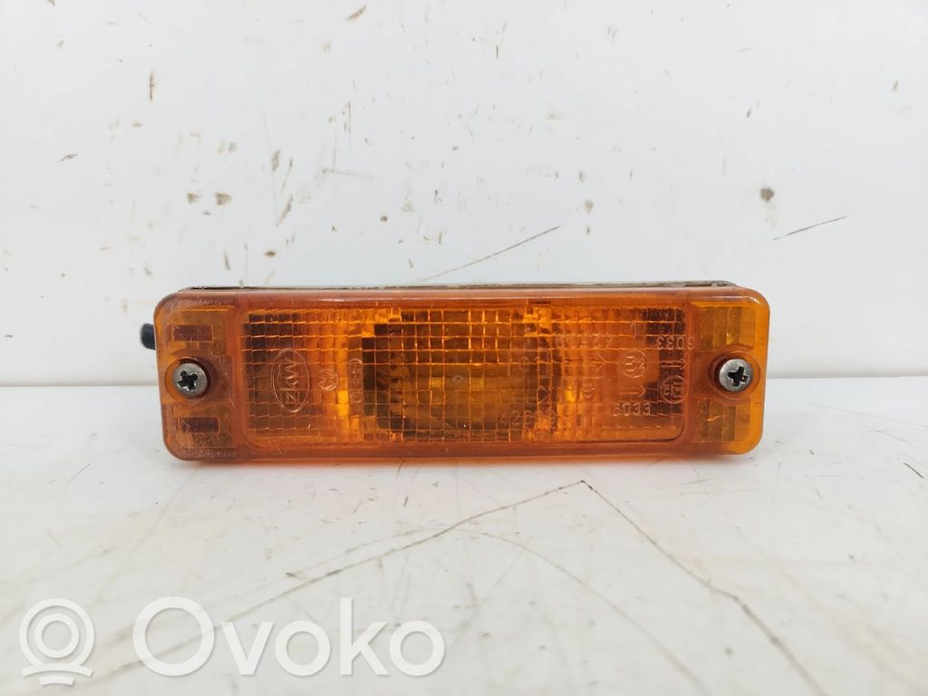 Volkswagen Golf II Indicatore di direzione paraurti anteriore