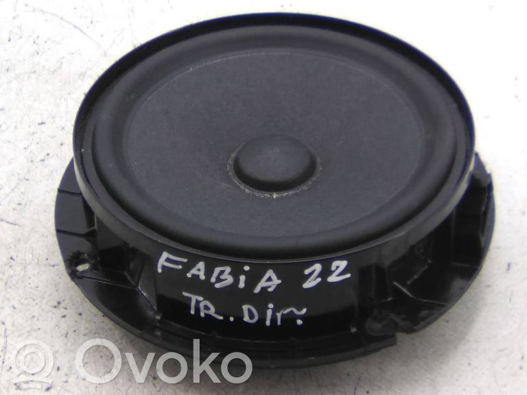 Skoda Fabia Mk4 (6VA) Altavoz del panel