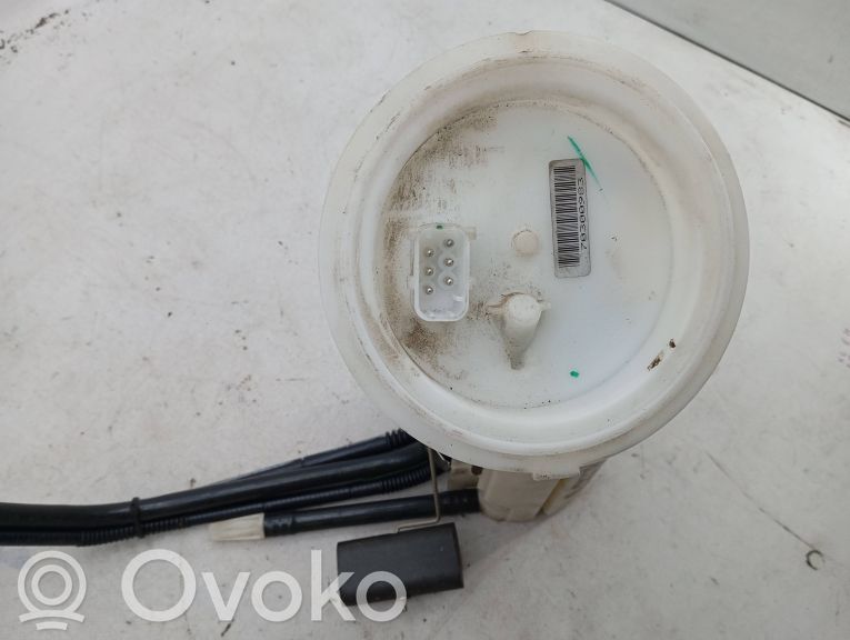 BMW 5 E60 E61 Pompă combustibil în rezervor 