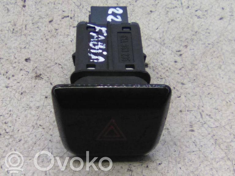 Skoda Fabia Mk4 (6VA) Hazard light switch 