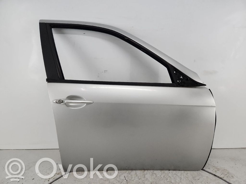 Porte avant