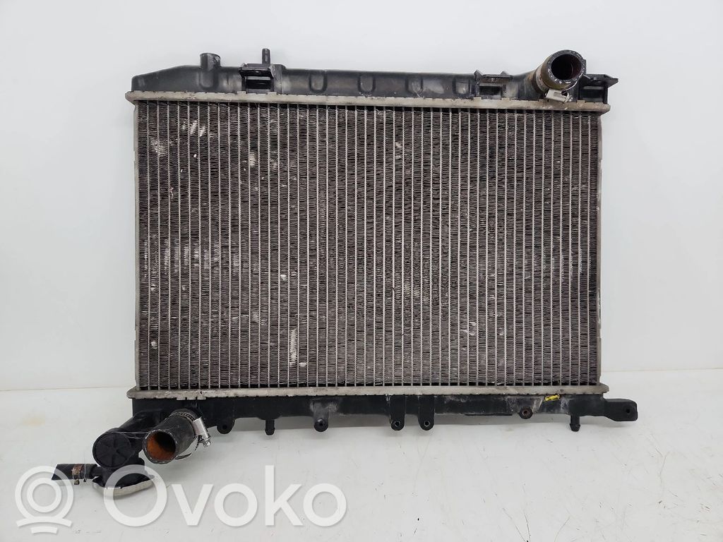 Nissan Sunny Radiateur de refroidissement