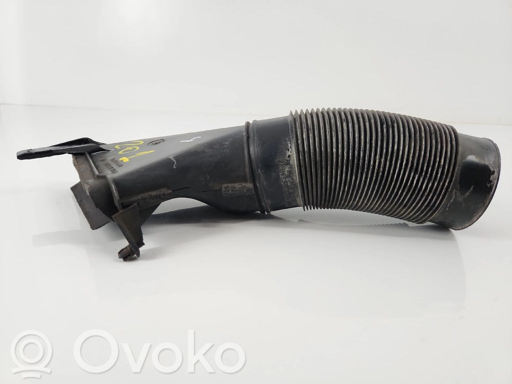 Mercedes-Benz 190 W201 Tube d'admission d'air 