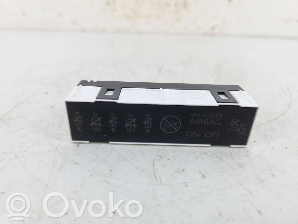 Citroen C4 III e-C4 Screen/display/small screen