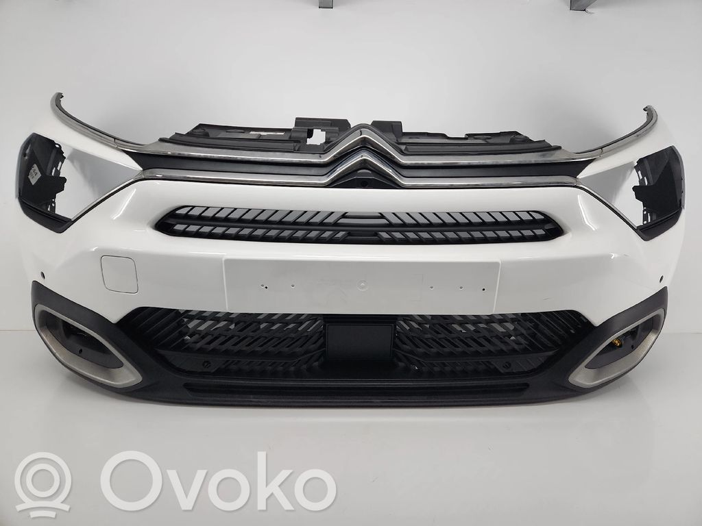 Citroen C4 III e-C4 Parachoques delantero 