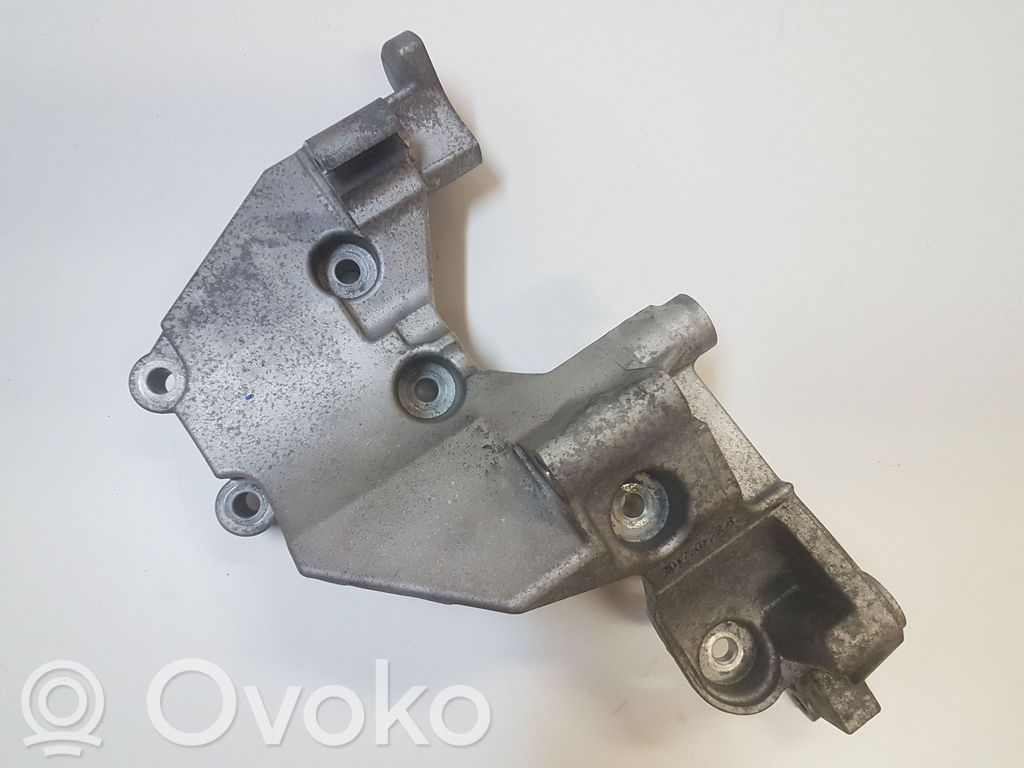 A/C compressor mount bracket   252852F300,252852F300