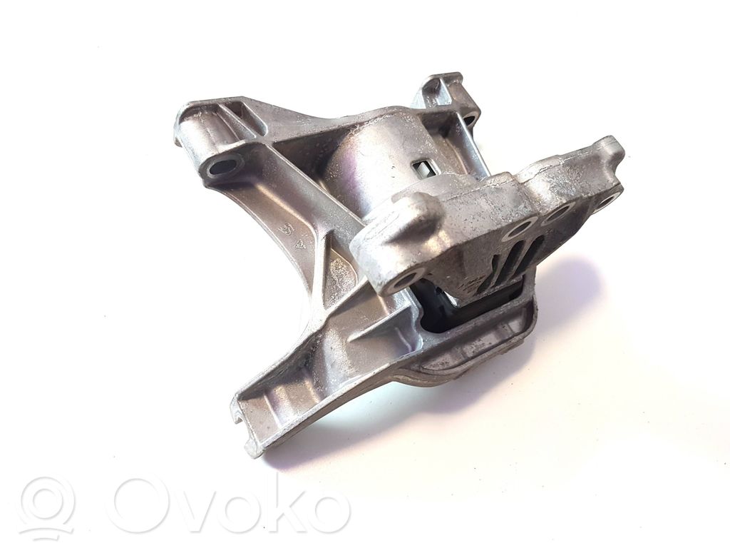 Citroen C4 Grand Picasso Engine mount bracket 