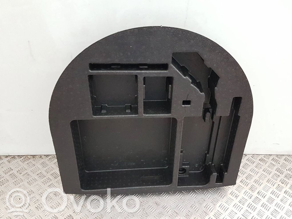 MG ZS Caja de herramientas 