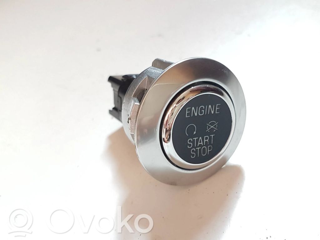 Ford Kuga II Engine start stop button switch 