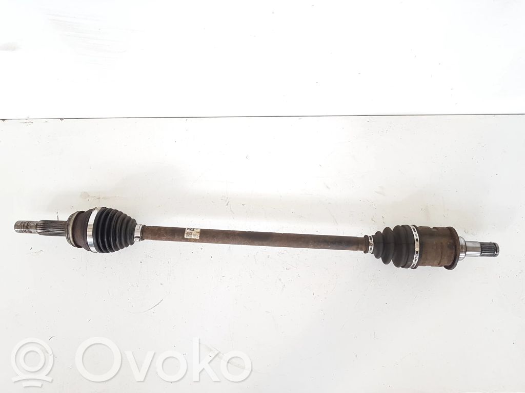 Toyota RAV 4 (XA50) Takavetoakseli 