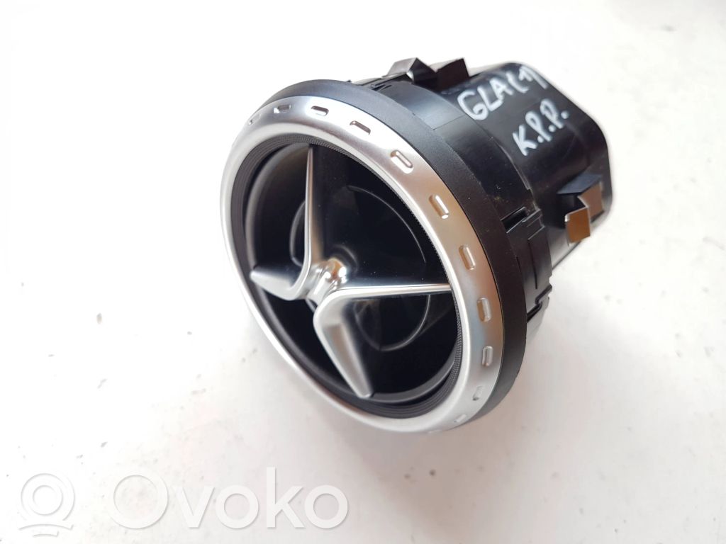 Mercedes-Benz GLA W156 X156 Boczna kratka nawiewu deski rozdzielczej 