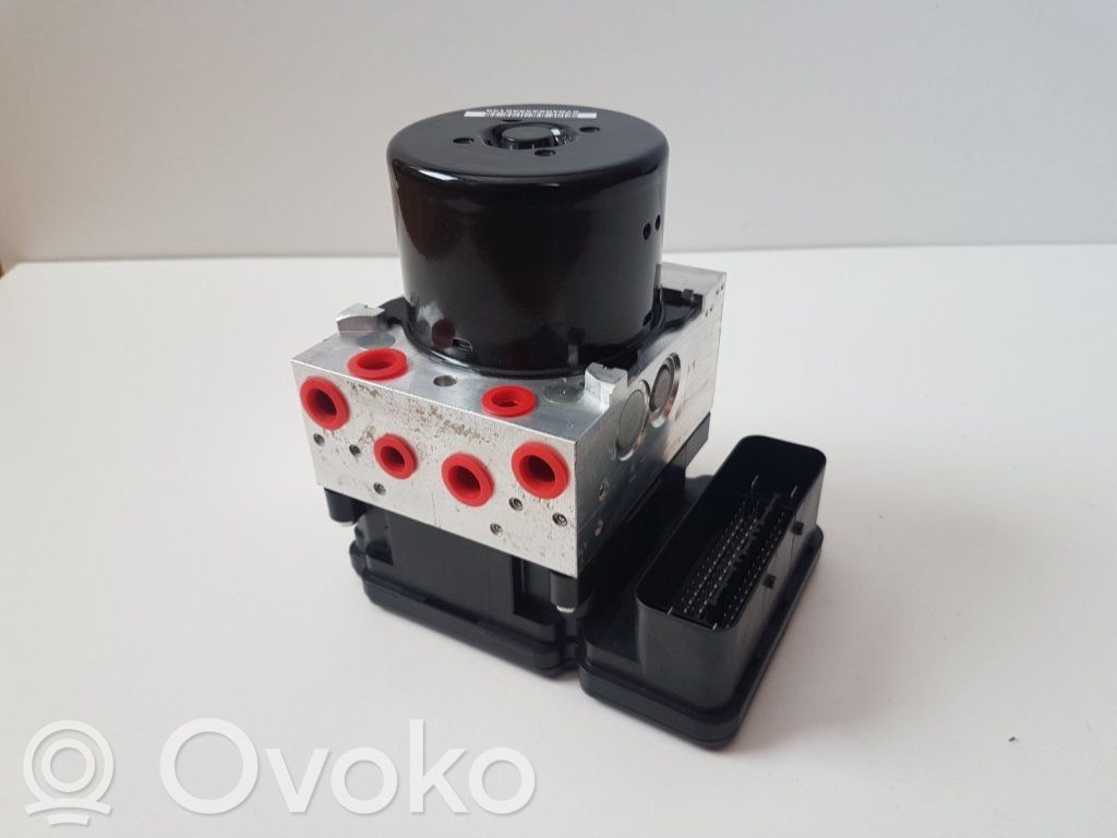 Volvo V70 ABS Pump 