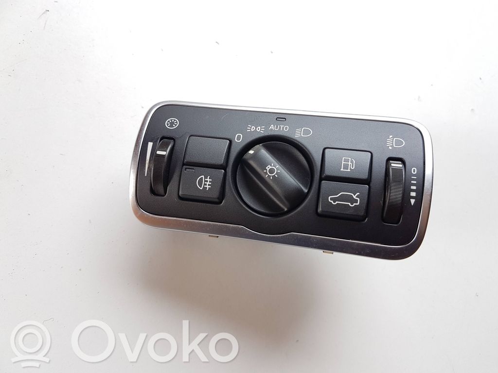 Volvo V60 Light switch 