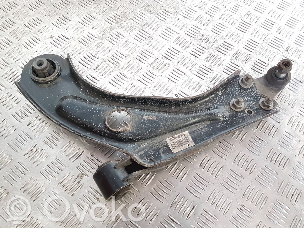 Citroen C4 Grand Picasso Front lower control arm/wishbone 