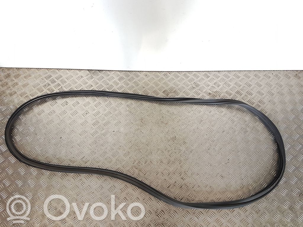 KIA Niro Gumowa uszczelka bagażnika tylnego / Na karoserii 