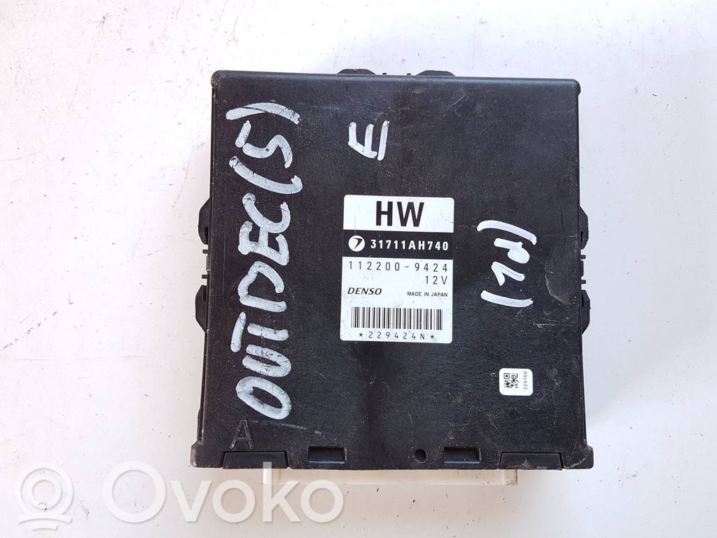 Gearbox control unit/module   31711AH740,1122009424