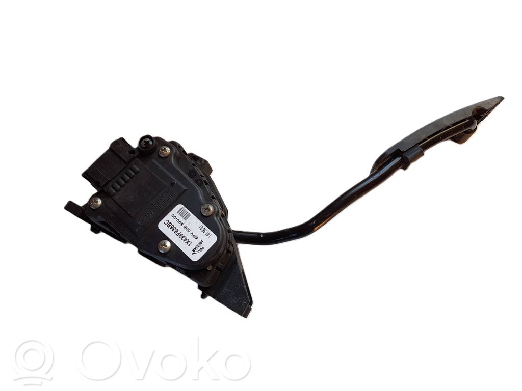 Jaguar X-Type Kaasupoljin 