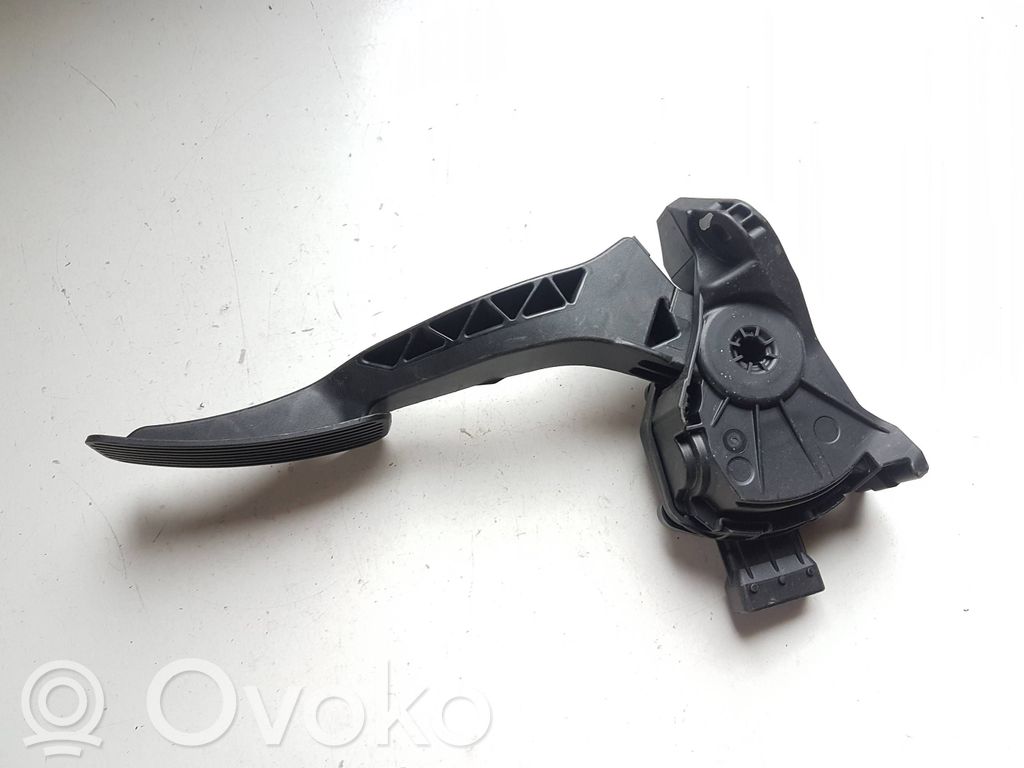 Opel Insignia A Accelerator throttle pedal 