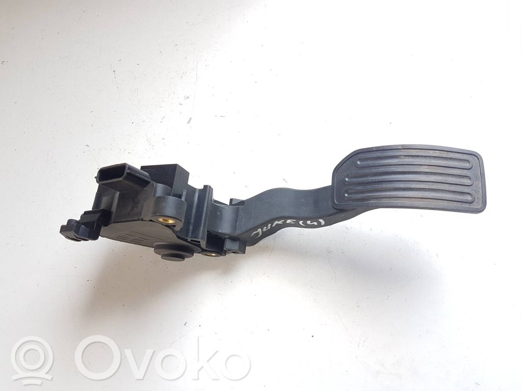 Nissan Juke I F15 Kaasupoljin 