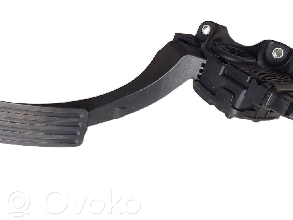 Gaspedal   31329059