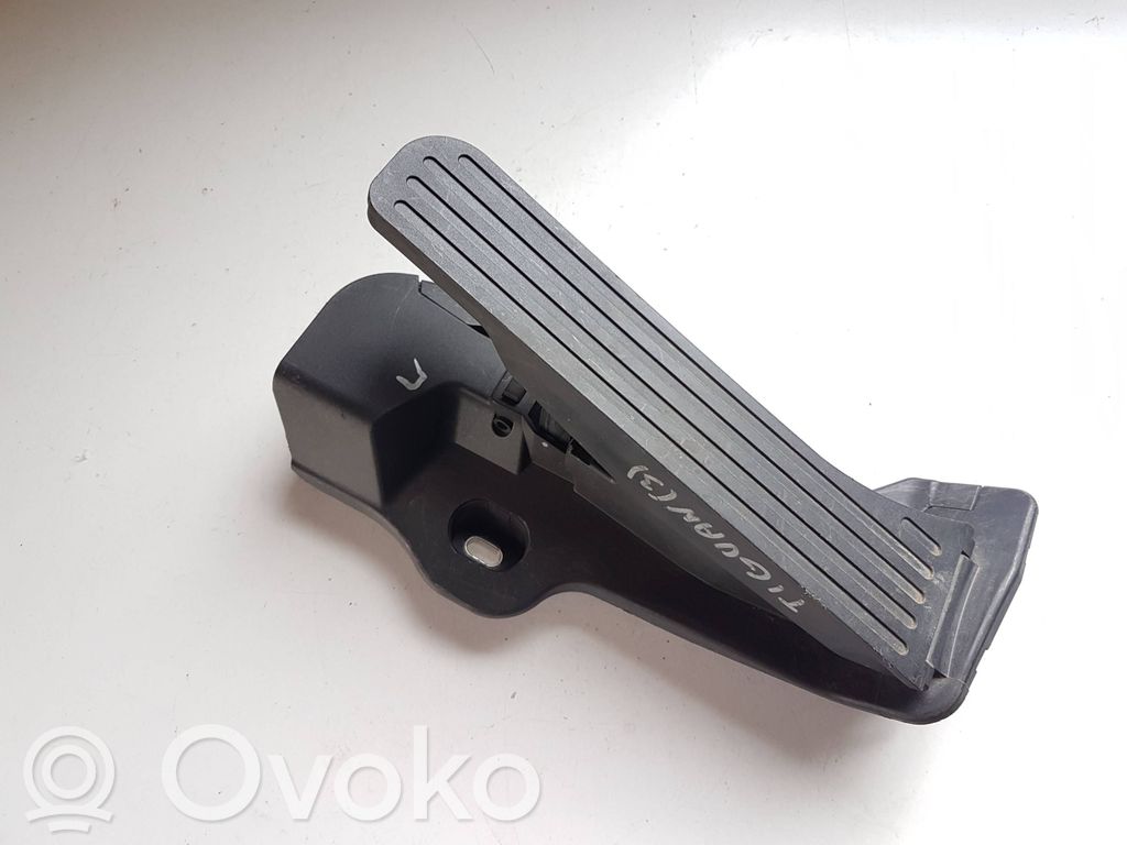 Volkswagen Tiguan Gaspedal 