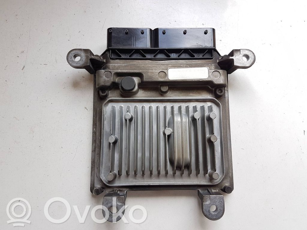 Mercedes-Benz C W205 Calculateur moteur ECU 